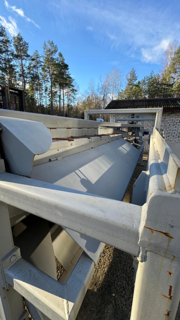 Output conveyor - Image 5