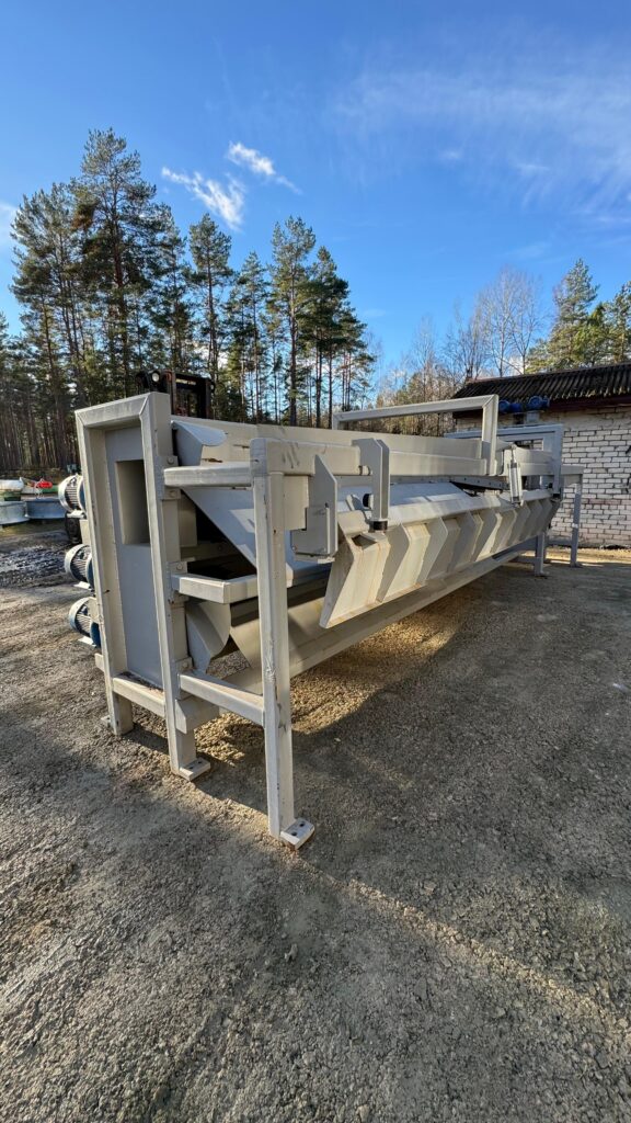Output conveyor - Image 4
