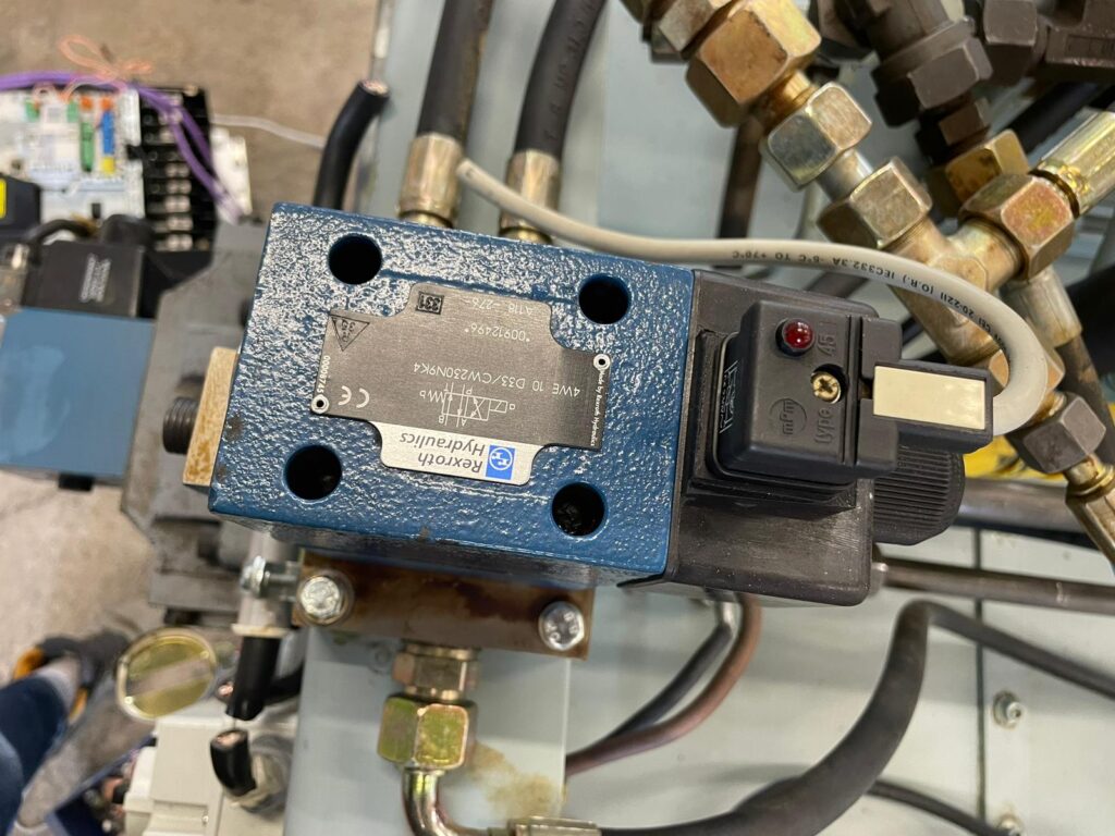 Hydraulic station - Image 4