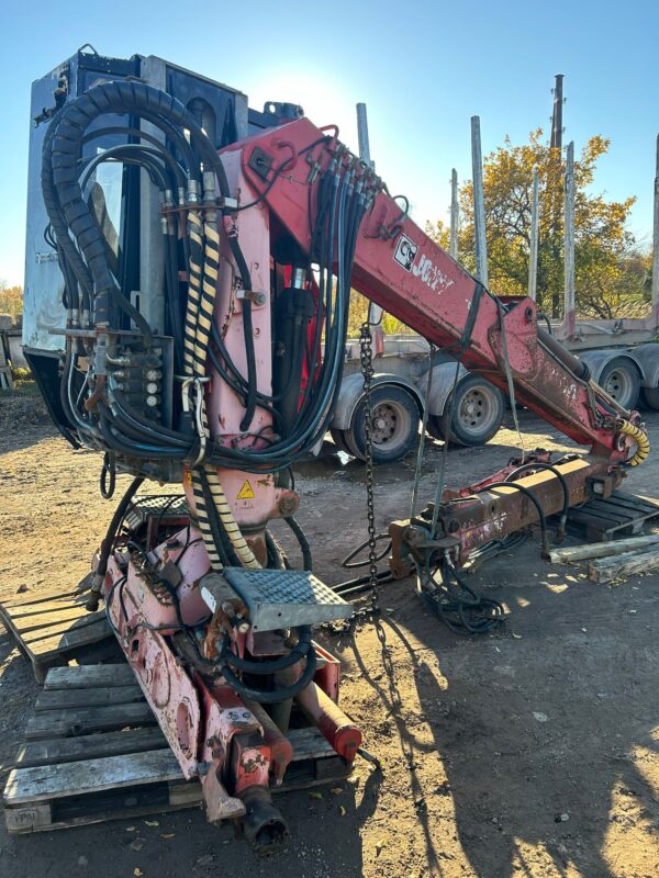 Log crane Jonsered 1090