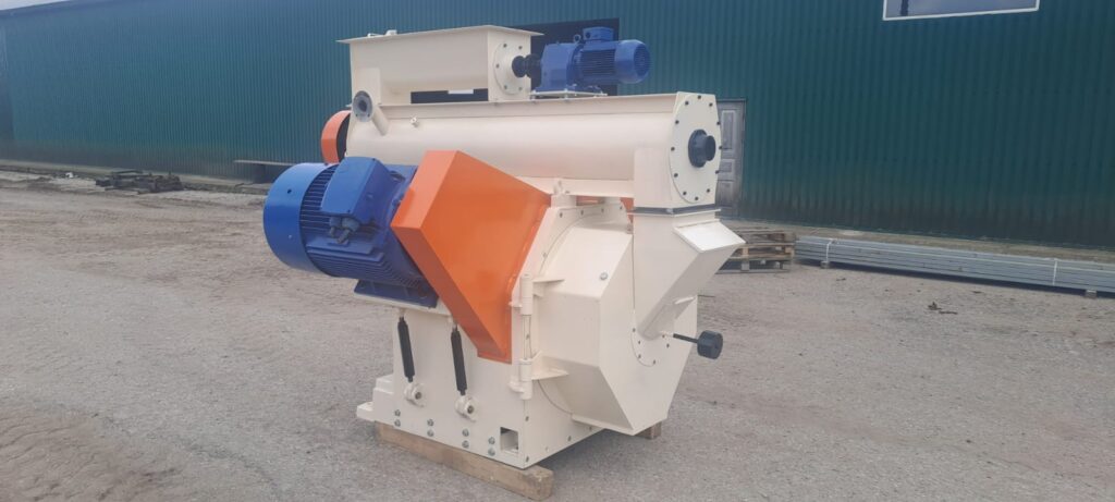 Pellet press MUNCH 420
