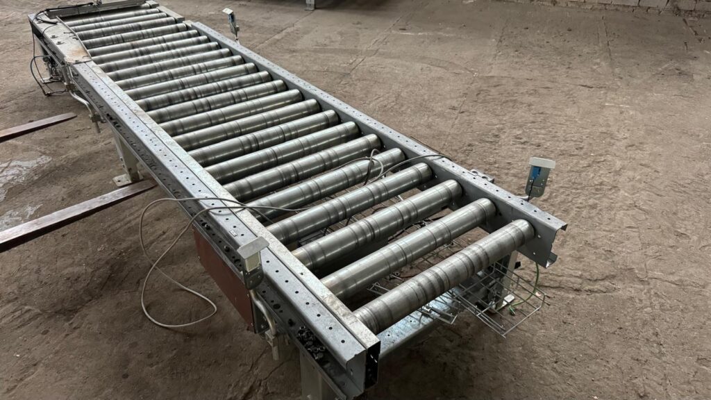 Roller conveyor - Image 2