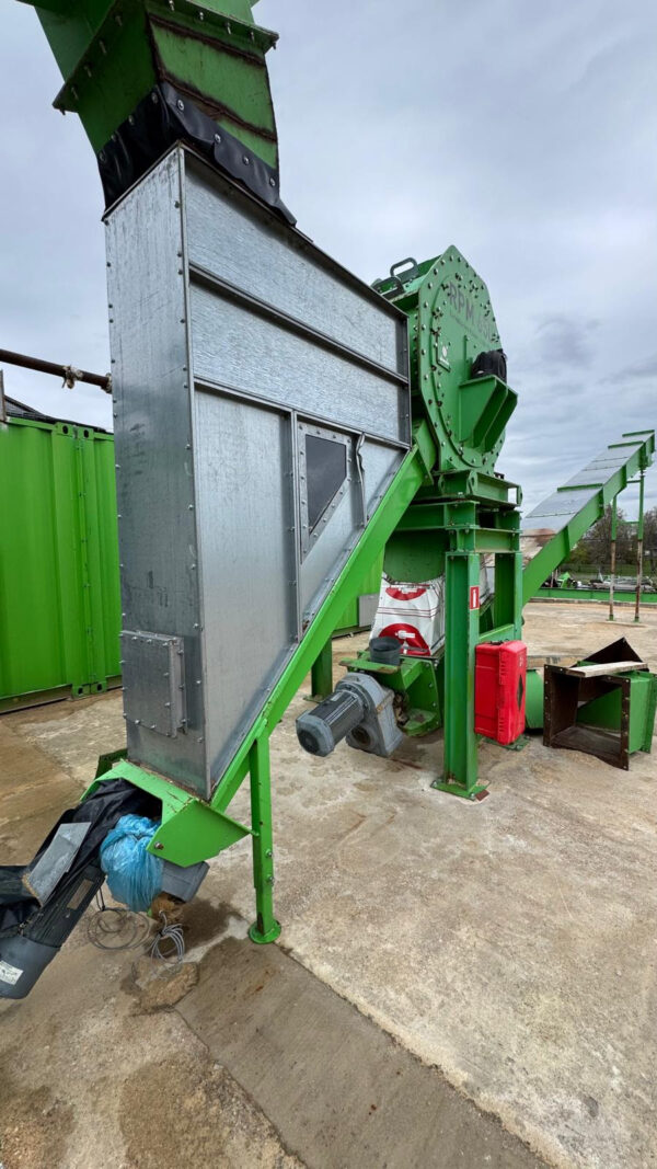 Молотковая дробилк