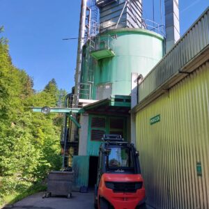 BINDER 850 kW šķeldas apkures katls